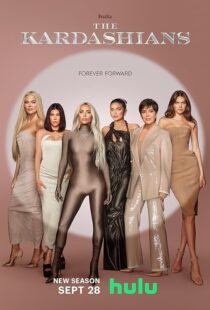 دانلود سریال The Kardashians332879-1499400906