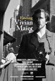 دانلود فیلم Finding Vivian Maier 2013407173-1790527763